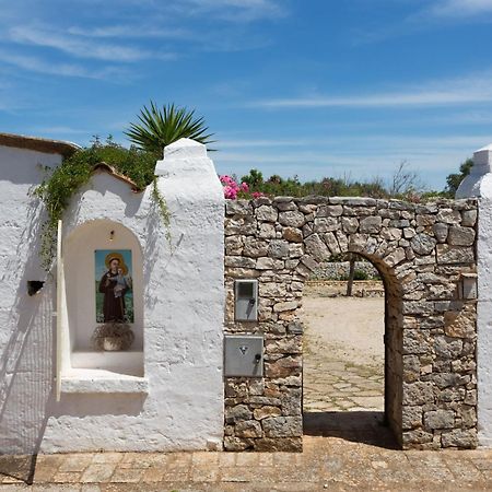 La Corte Della Masseria San Vito dei Normanni Exteriör bild