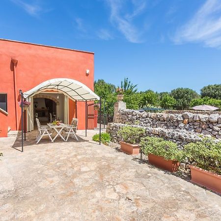 La Corte Della Masseria San Vito dei Normanni Exteriör bild