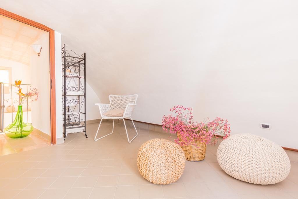 La Corte Della Masseria San Vito dei Normanni Exteriör bild