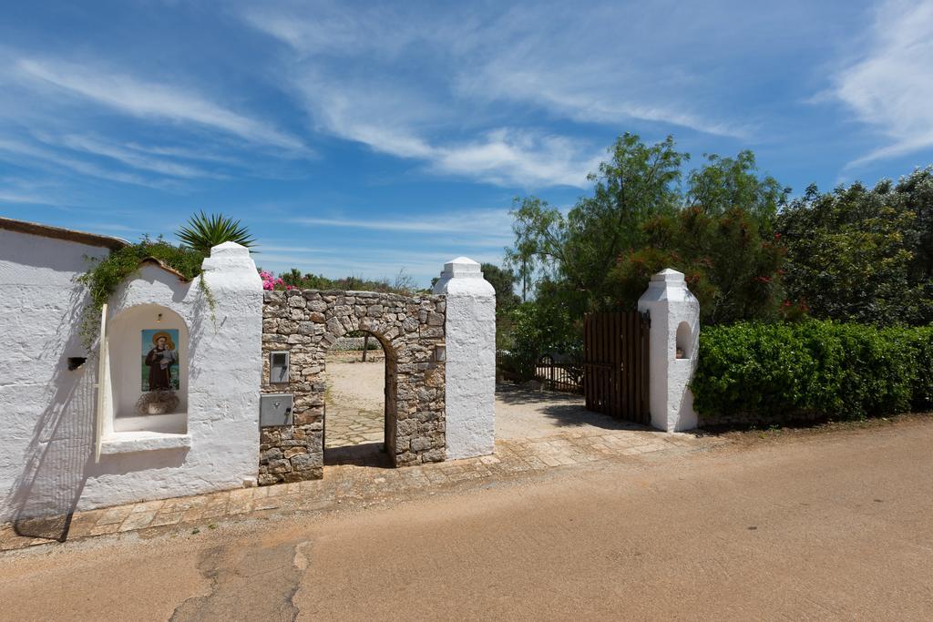 La Corte Della Masseria San Vito dei Normanni Exteriör bild