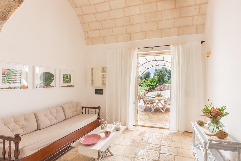 La Corte Della Masseria San Vito dei Normanni Exteriör bild